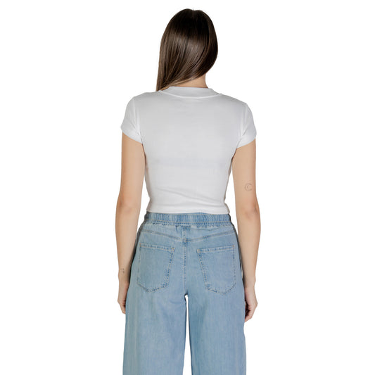 Женская футболка Calvin Klein Jeans