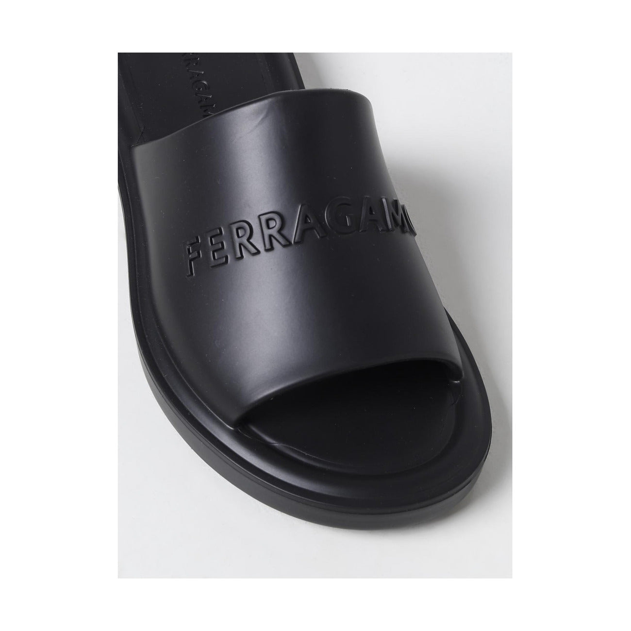 Женские тапочки Salvatore Ferragamo