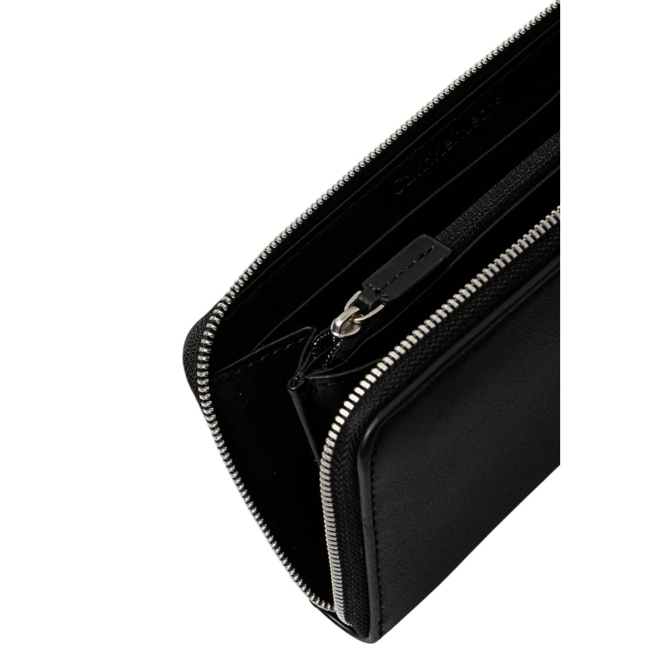 Calvin Klein Women Wallet