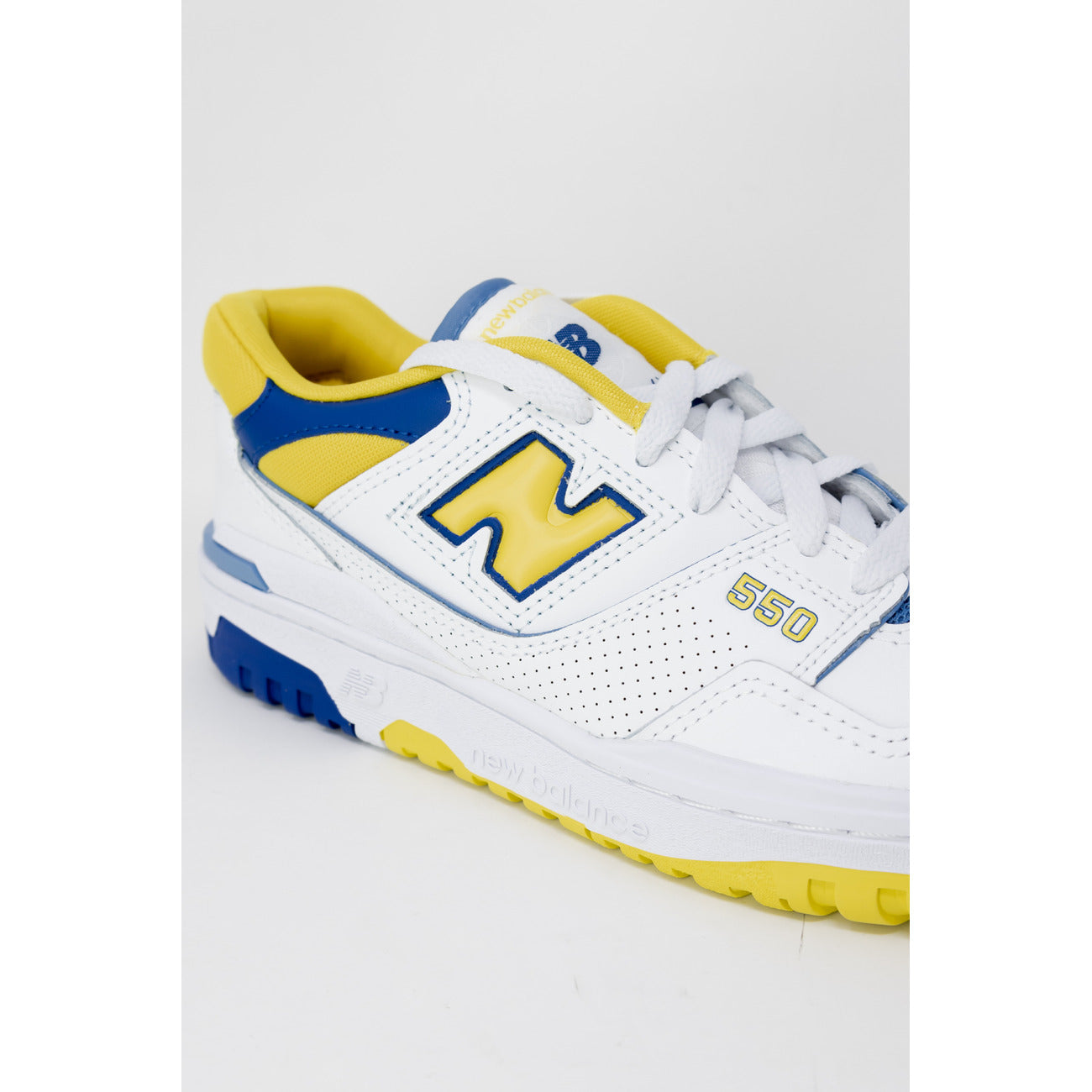 Женские кроссовки New Balance