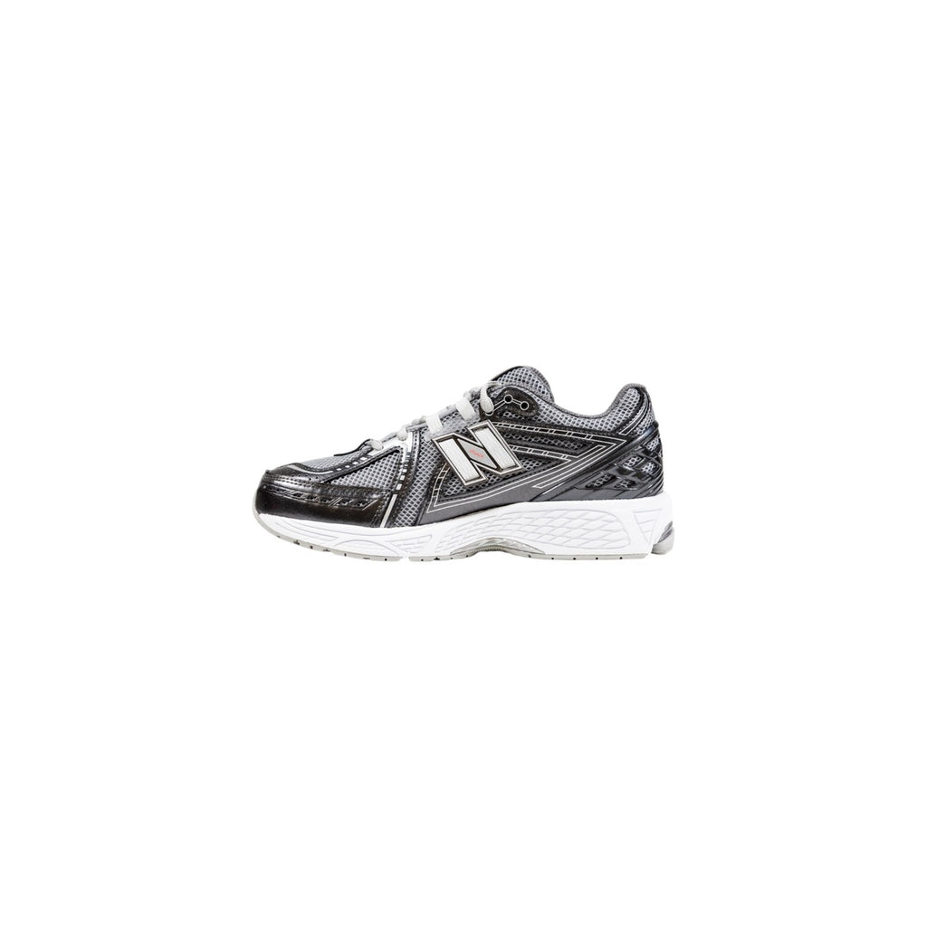 New Balance Women Sneakers